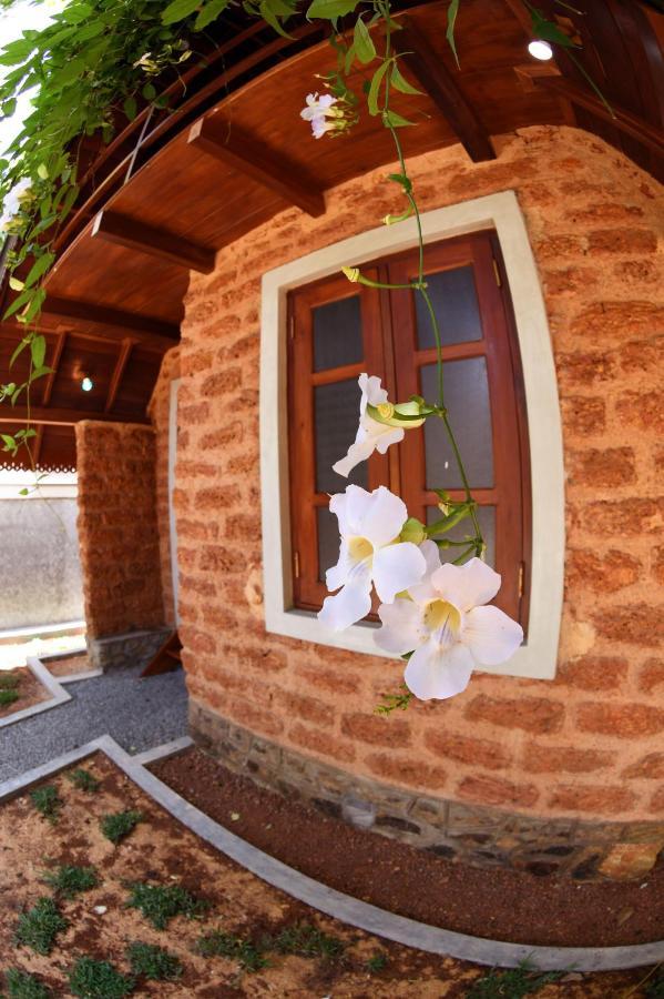 Sky View Cabin Unawatuna Exterior foto